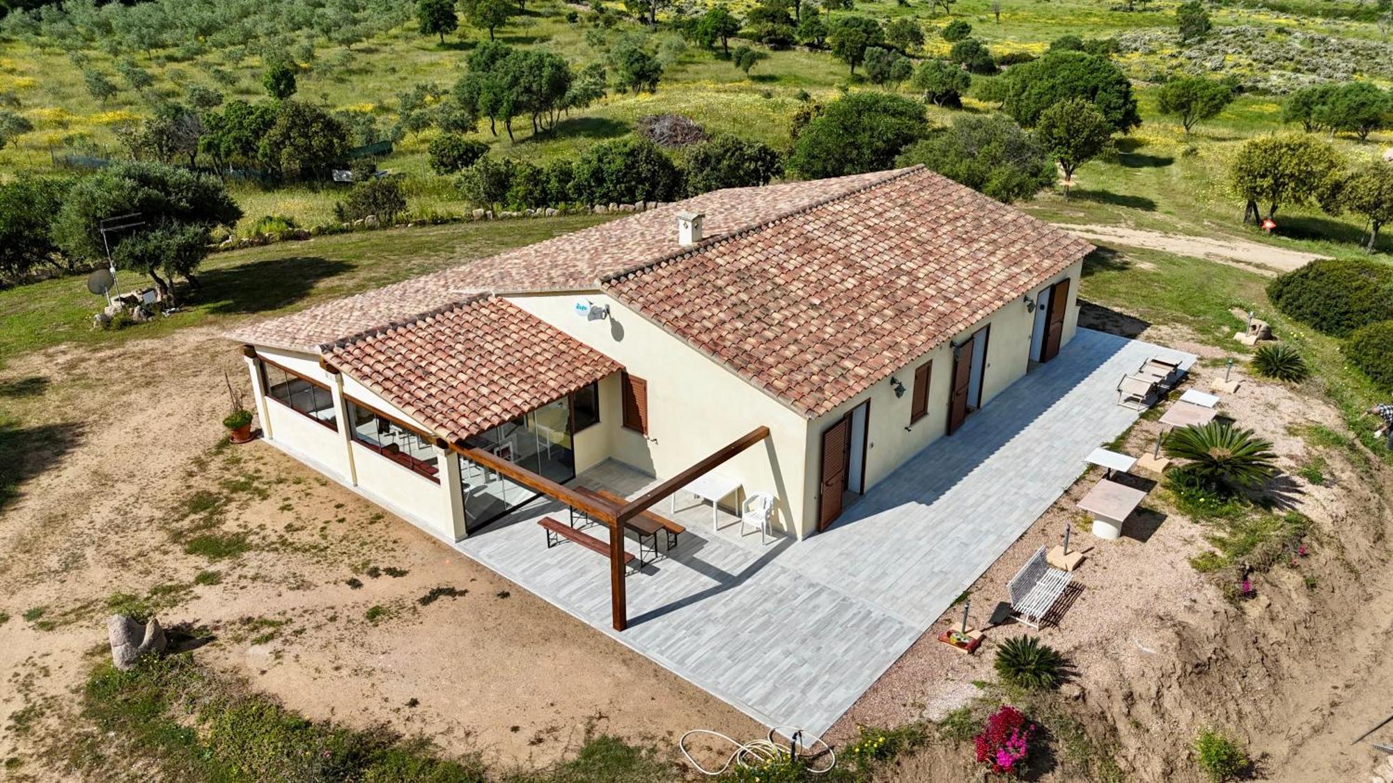 Molti Mari B&B Resort Olbia Extérieur photo